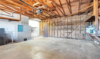 15530 Dakota Rd, Apple Valley, CA 92307