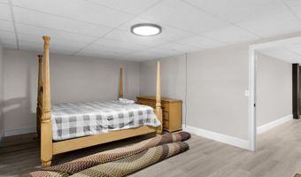 967 Five Points Rd, Barnesville, GA 30204