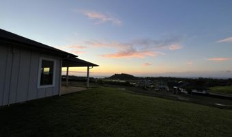 287 Hekuawa St B, Haiku, HI 96708