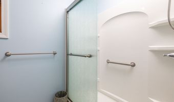 15 Boardman St, Bristol, CT 06010
