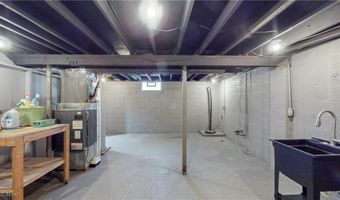 681 Stevenson Ave, Akron, OH 44312