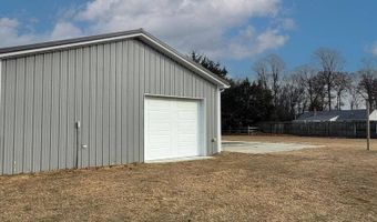 208 Fernwood Dr, Harrington, DE 19952