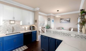 25427 ELM Ter, Aldie, VA 20105