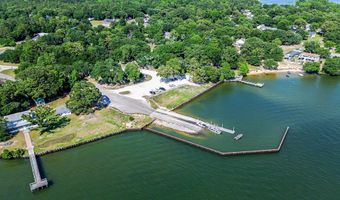 513 PAULINE Dr, Bonneau, SC 29431