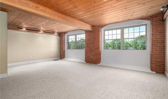 1 Tupperware Dr 231, North Smithfield, RI 02896