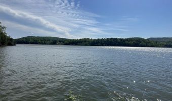 613 Stony Point Rd, Benson, VT 05743
