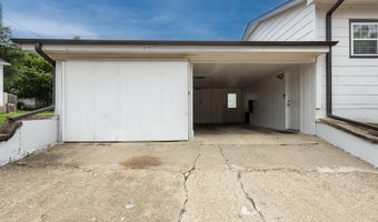 126 N 3rd St, Arkansas City, KS 67005