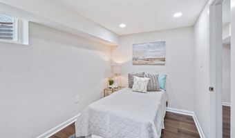 4224 SOUTHERN Ave SE, Washington, DC 20019