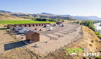 3256 N Fork Hwy, Cody, WY 82414
