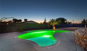 14204 Tehachapi Rd, Apple Valley, CA 92307