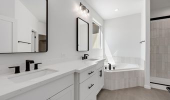 1687 E Creek Canyon Rd, Phoenix, AZ 85086