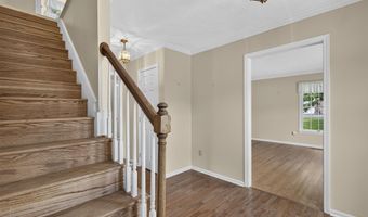 19368 Triple Crown Dr, Abingdon, VA 24211