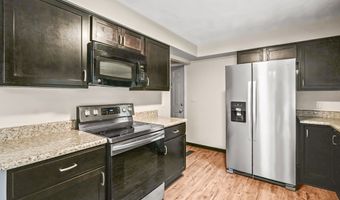 1045 Columbus Cir N, Ashland, OH 44805