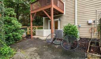 29 Winding Rd, Asheville, NC 28803