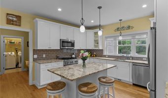 106 White Pines Trl, Charlestown, RI 02813