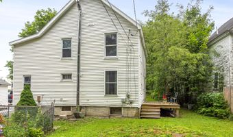 26 Wesley St Ct, Bath, ME 04530