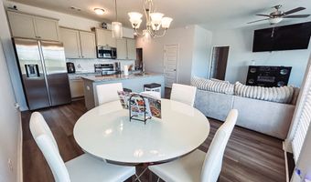 1667 SE Arnold Dr, Allenhurst, GA 31301