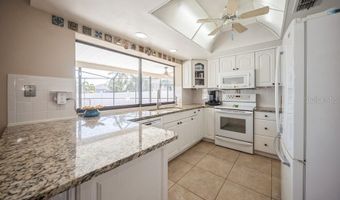 6503 SANTIAGO Ct, Apollo Beach, FL 33572