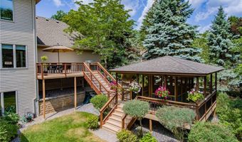 421 Ramsey Ct, Carver, MN 55315
