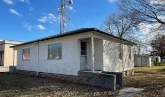 121 W 4th St, Ainsworth, NE 69210