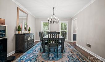 6119 Carmel Station Ave, Charlotte, NC 28226