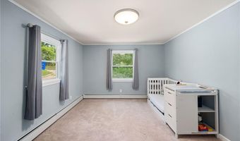 260 Woodville Alton Rd, Hopkinton, RI 02832