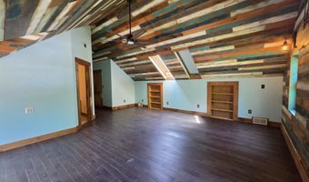 128 Elm St, Cabot, VT 05647