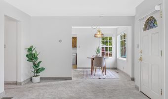 3543 HARRISON Dr, Astoria, OR 97103
