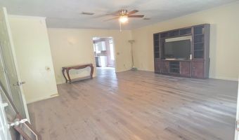 101 Henry Ashley Dr, Ashford, AL 36312