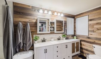 203 Peters St, Carlin, NV 89822