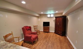 1967 Cub Creek Rd, Appomattox, VA 24522