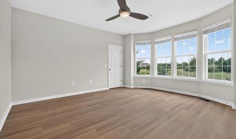 43845 CENTERGATE Dr, Ashburn, VA 20148
