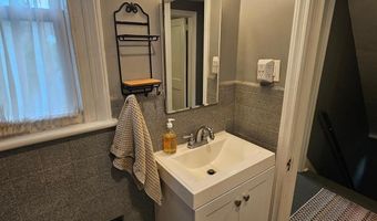 165 RACE St, Ambler, PA 19002