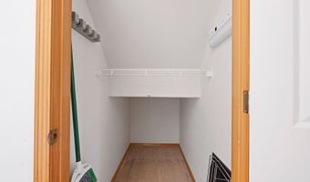 375 McClure Ave, Astoria, OR 97103