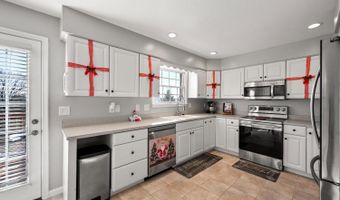 10616 Trevor Dr, Aurora, IN 47001