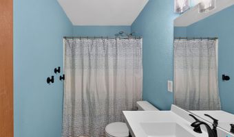 109 E Ponderosa Cir, Brandon, SD 57005