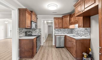 8001 Mars Hill Rd, Bauxite, AR 72011