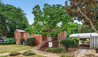 203 Ridgecrest Rd, Asheboro, NC 27203