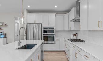 120 W Weatherford Dr, Angier, NC 27501