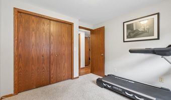 14390 Exley Ln, Apple Valley, MN 55124