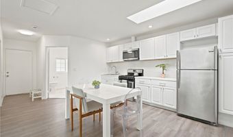 11822 Exposition Blvd, Los Angeles, CA 90064