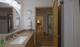 552 Meadowlark Ln, Portage, WI 53901