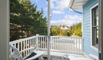 17 E 14TH St, Barnegat Light, NJ 08006