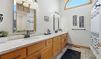 3583 Braveheart Cir, Auburn, IN 46706