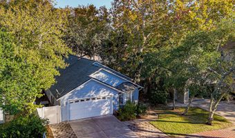 128 SEMINOLE Rd 11, Atlantic Beach, FL 32233