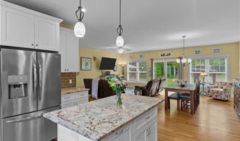 106 White Pines Trl, Charlestown, RI 02813