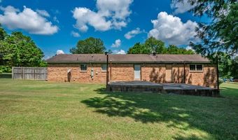 316 Hickory Ln, Batesville, MS 38606