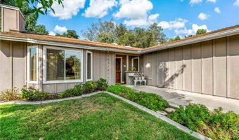 905 Dolstra Ln, Fallbrook, CA 92028