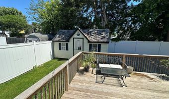 92 Woodland Dr, Aberdeen, NJ 07735