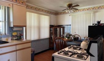 11 Front St, Andover, NJ 07801